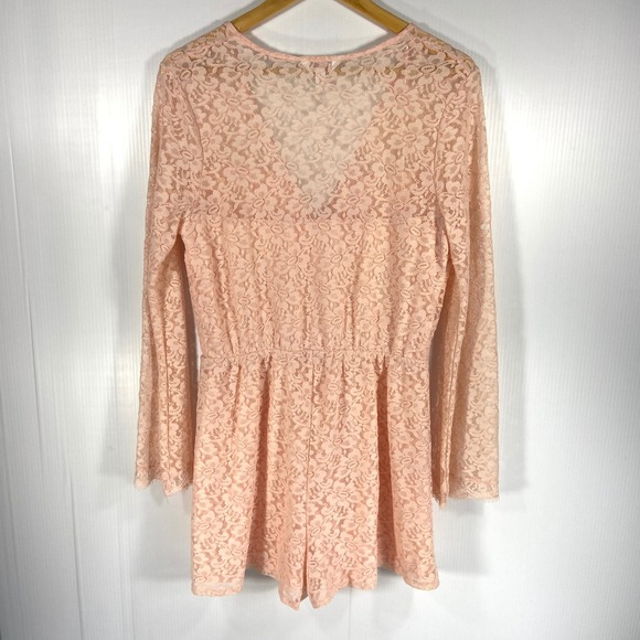Candies Peachy Pink Lace Long Sleeve Short Romper Junior Womens Large‎ - Picture 9 of 10